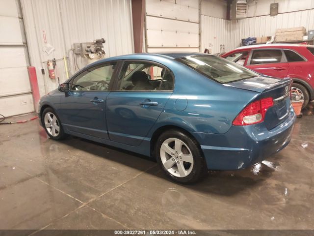 Photo 2 VIN: 19XFA1F6XAE019303 - HONDA CIVIC 