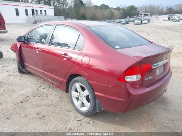 Photo 2 VIN: 19XFA1F6XAE037252 - HONDA CIVIC 