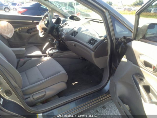 Photo 4 VIN: 19XFA1F82AE051390 - HONDA CIVIC SDN 