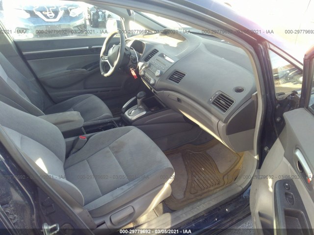 Photo 4 VIN: 19XFA1F84AE010940 - HONDA CIVIC SDN 