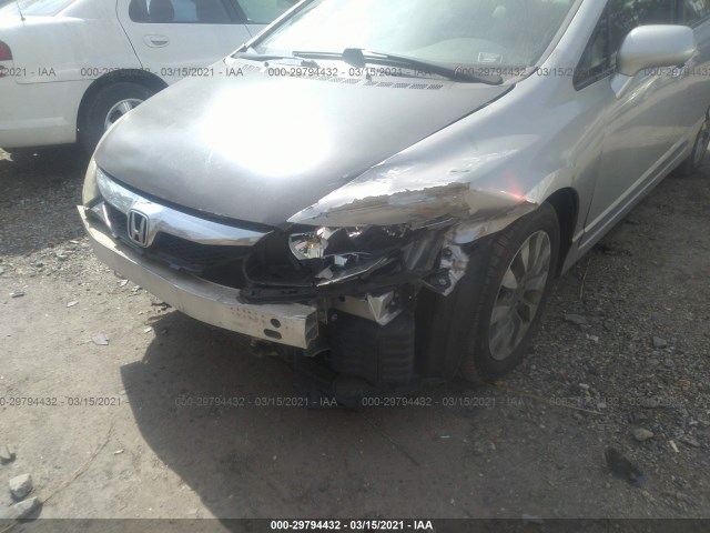 Photo 5 VIN: 19XFA1F84AE040908 - HONDA CIVIC SDN 