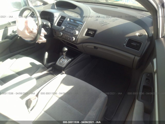 Photo 4 VIN: 19XFA1F86AE022555 - HONDA CIVIC SDN 