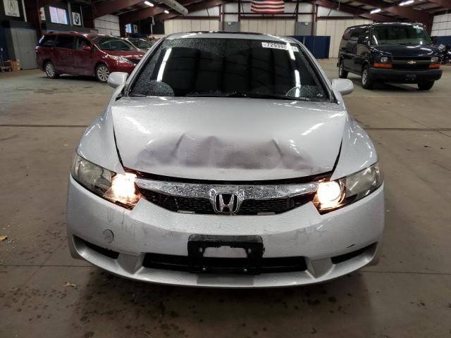 Photo 4 VIN: 19XFA1F86AE048945 - HONDA CIVIC 