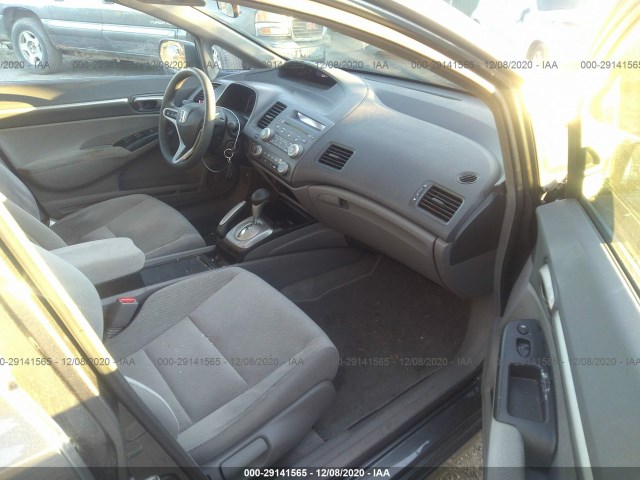 Photo 4 VIN: 19XFA1F88AE043553 - HONDA CIVIC SDN 