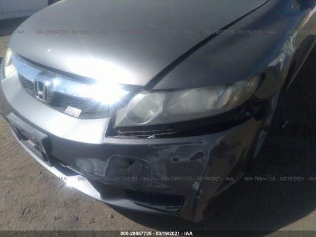 Photo 5 VIN: 19XFA1F8XAE015088 - HONDA CIVIC SDN 