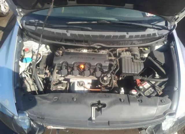 Photo 9 VIN: 19XFA1F94AE032316 - HONDA CIVIC SDN 