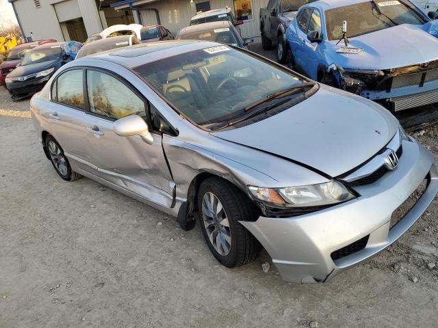 Photo 3 VIN: 19XFA1F98AE017219 - HONDA CIVIC 