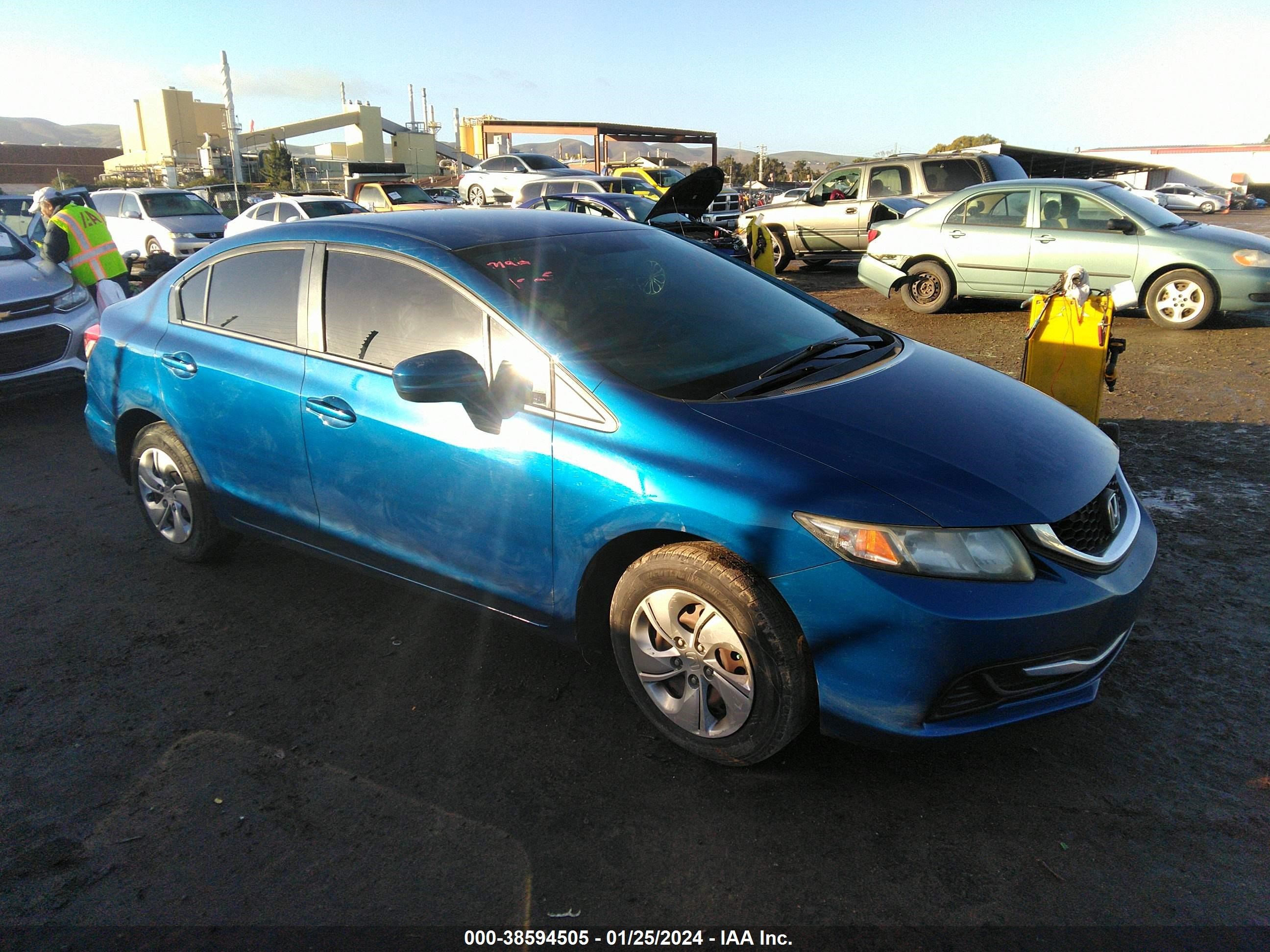 Photo 0 VIN: 19XFB2E51FE051740 - HONDA CIVIC 