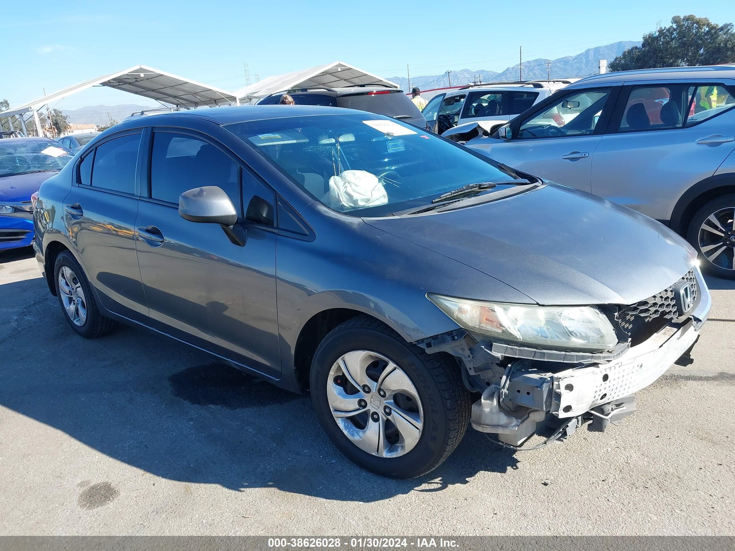 Photo 0 VIN: 19XFB2E56DE098551 - HONDA CIVIC 