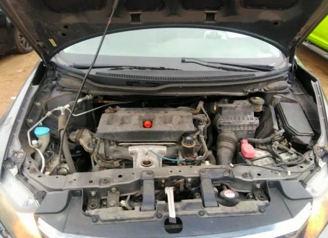 Photo 9 VIN: 19XFB2E59CE026225 - HONDA CIVIC SDN 