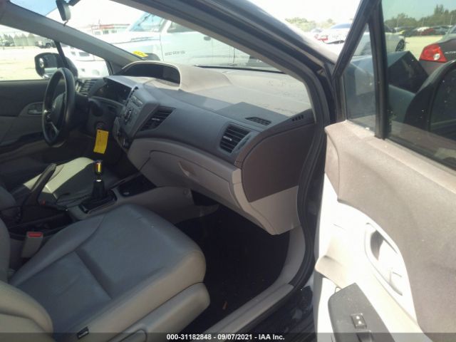 Photo 4 VIN: 19XFB2E59CE035801 - HONDA CIVIC SDN 