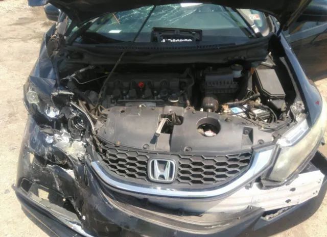 Photo 9 VIN: 19XFB2E5XFE031714 - HONDA CIVIC 