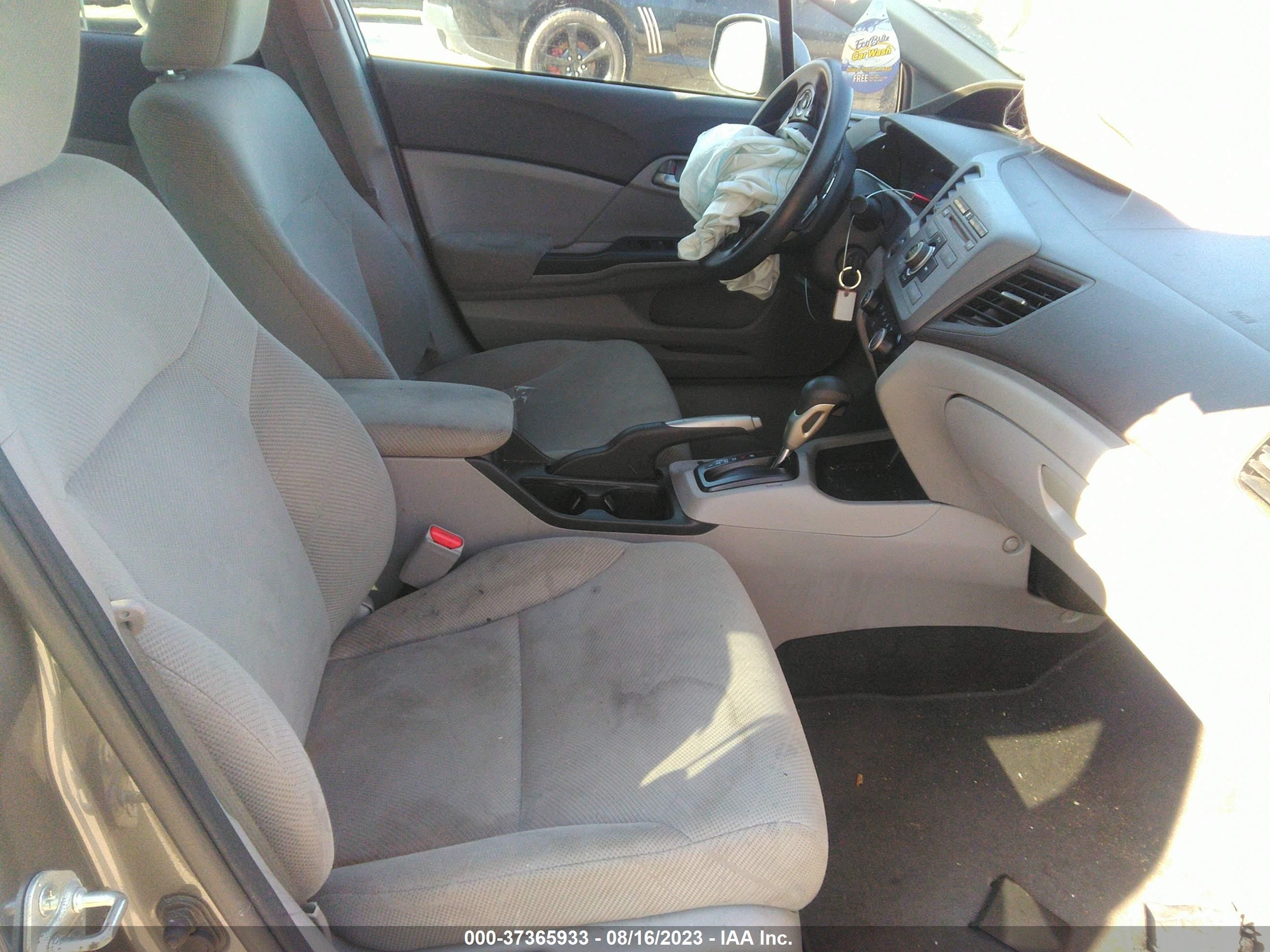 Photo 4 VIN: 19XFB2F50CE008601 - HONDA CIVIC 