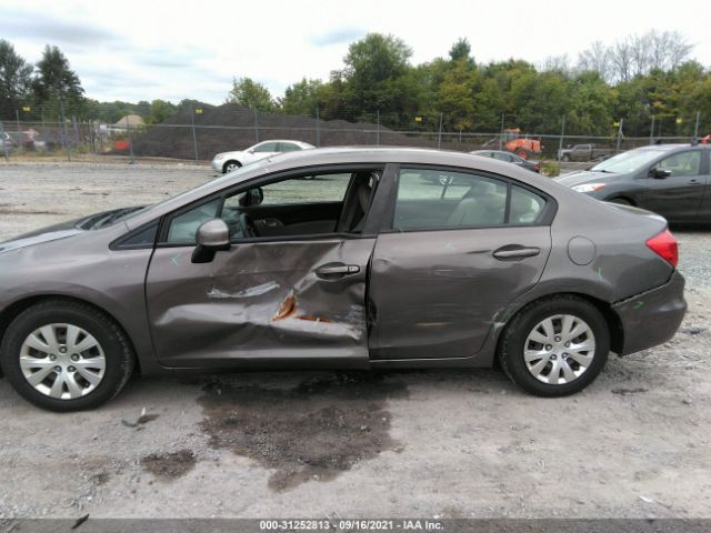 Photo 5 VIN: 19XFB2F50CE327383 - HONDA CIVIC SDN 