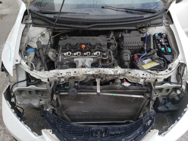 Photo 6 VIN: 19XFB2F50DE255053 - HONDA CIVIC LX 