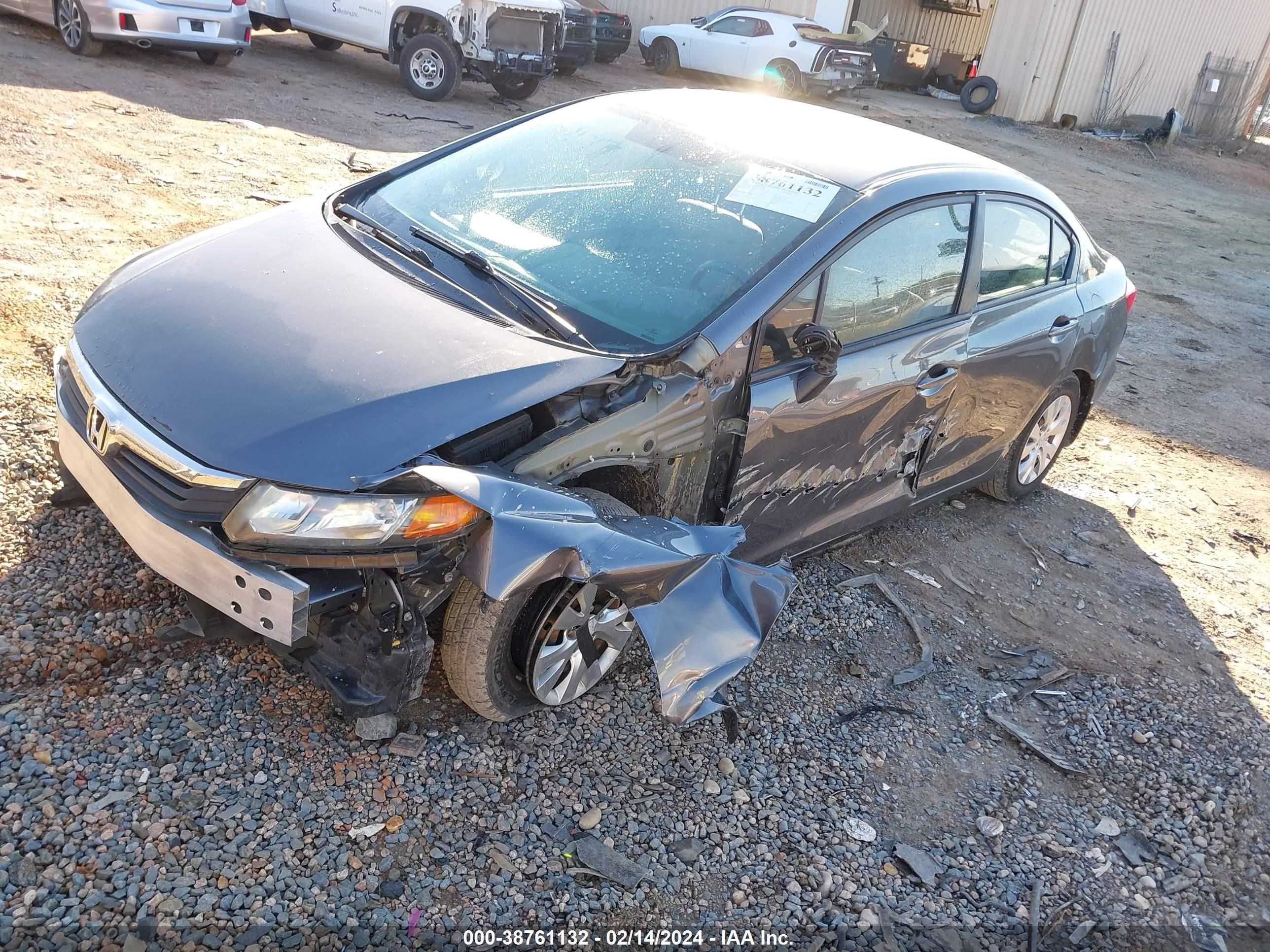 Photo 1 VIN: 19XFB2F51CE010969 - HONDA CIVIC 