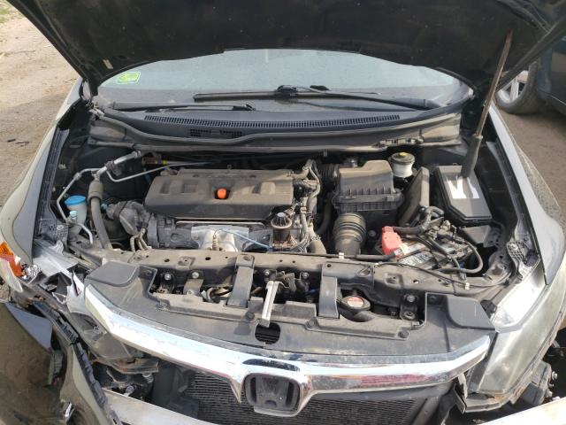 Photo 6 VIN: 19XFB2F51CE052932 - HONDA CIVIC LX 