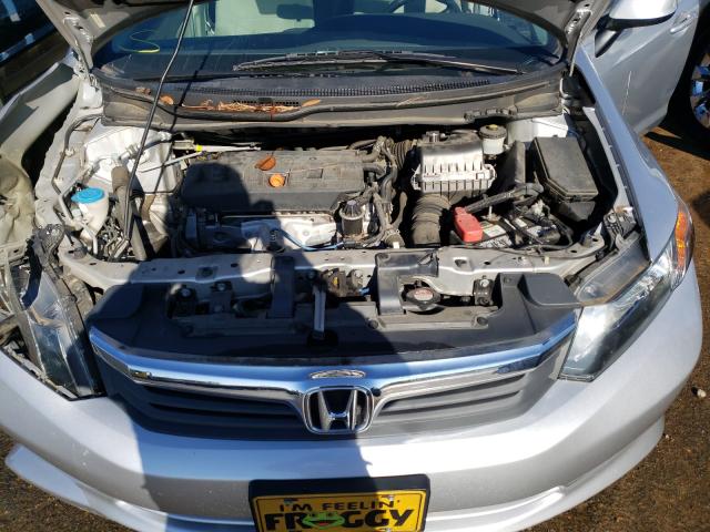 Photo 6 VIN: 19XFB2F51CE061212 - HONDA CIVIC LX 