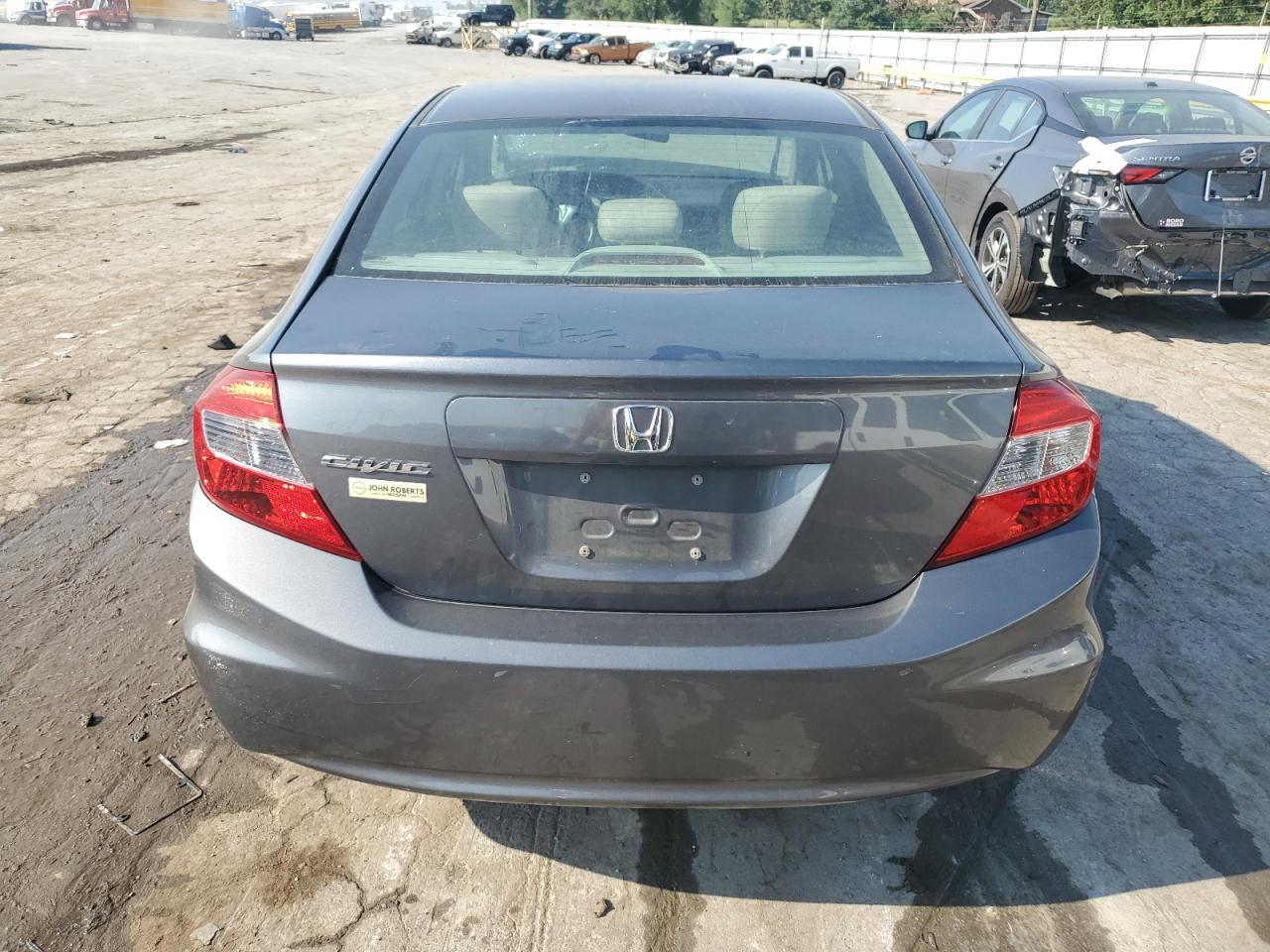 Photo 5 VIN: 19XFB2F51CE074610 - HONDA CIVIC 