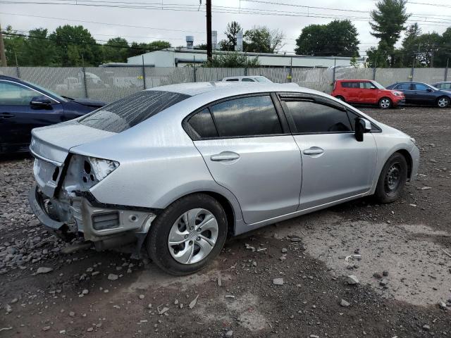 Photo 2 VIN: 19XFB2F51DE220313 - HONDA CIVIC LX 