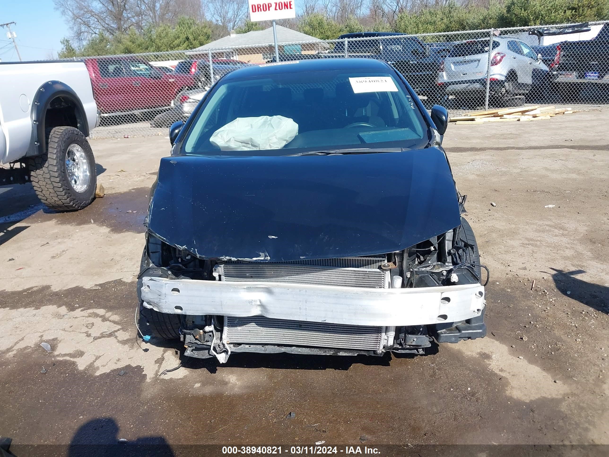 Photo 5 VIN: 19XFB2F51FE091153 - HONDA CIVIC 