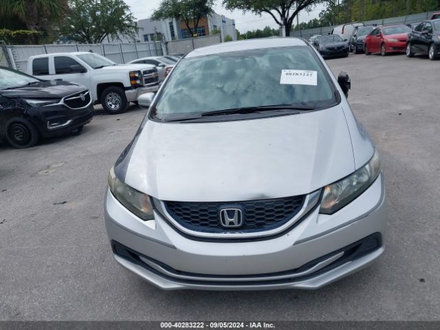 Photo 5 VIN: 19XFB2F51FE116827 - HONDA CIVIC 