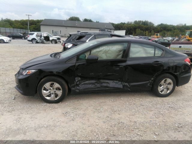 Photo 5 VIN: 19XFB2F51FE120151 - HONDA CIVIC SEDAN 