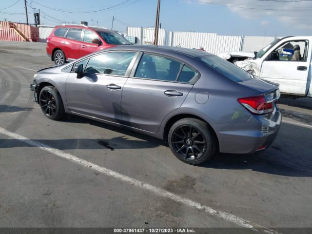 Photo 2 VIN: 19XFB2F51FE237065 - HONDA CIVIC 