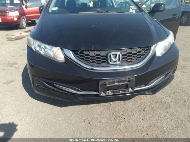 Photo 5 VIN: 19XFB2F51FE266744 - HONDA CIVIC 