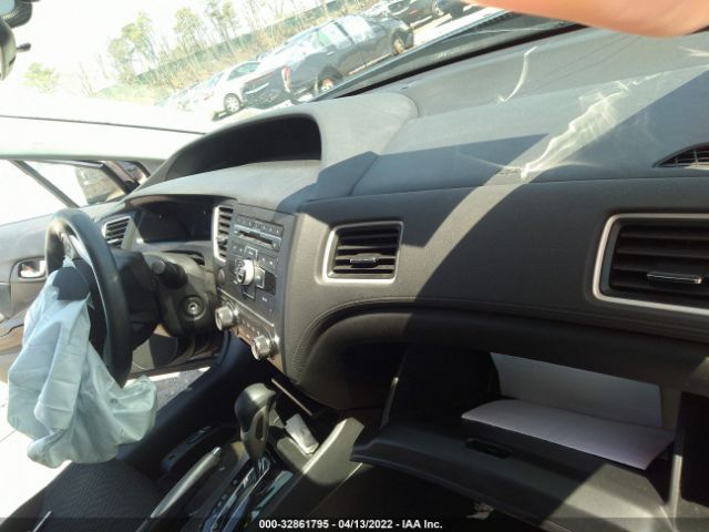 Photo 4 VIN: 19XFB2F51FE296584 - HONDA CIVIC SEDAN 