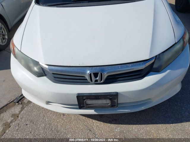 Photo 5 VIN: 19XFB2F52CE049814 - HONDA CIVIC SDN 