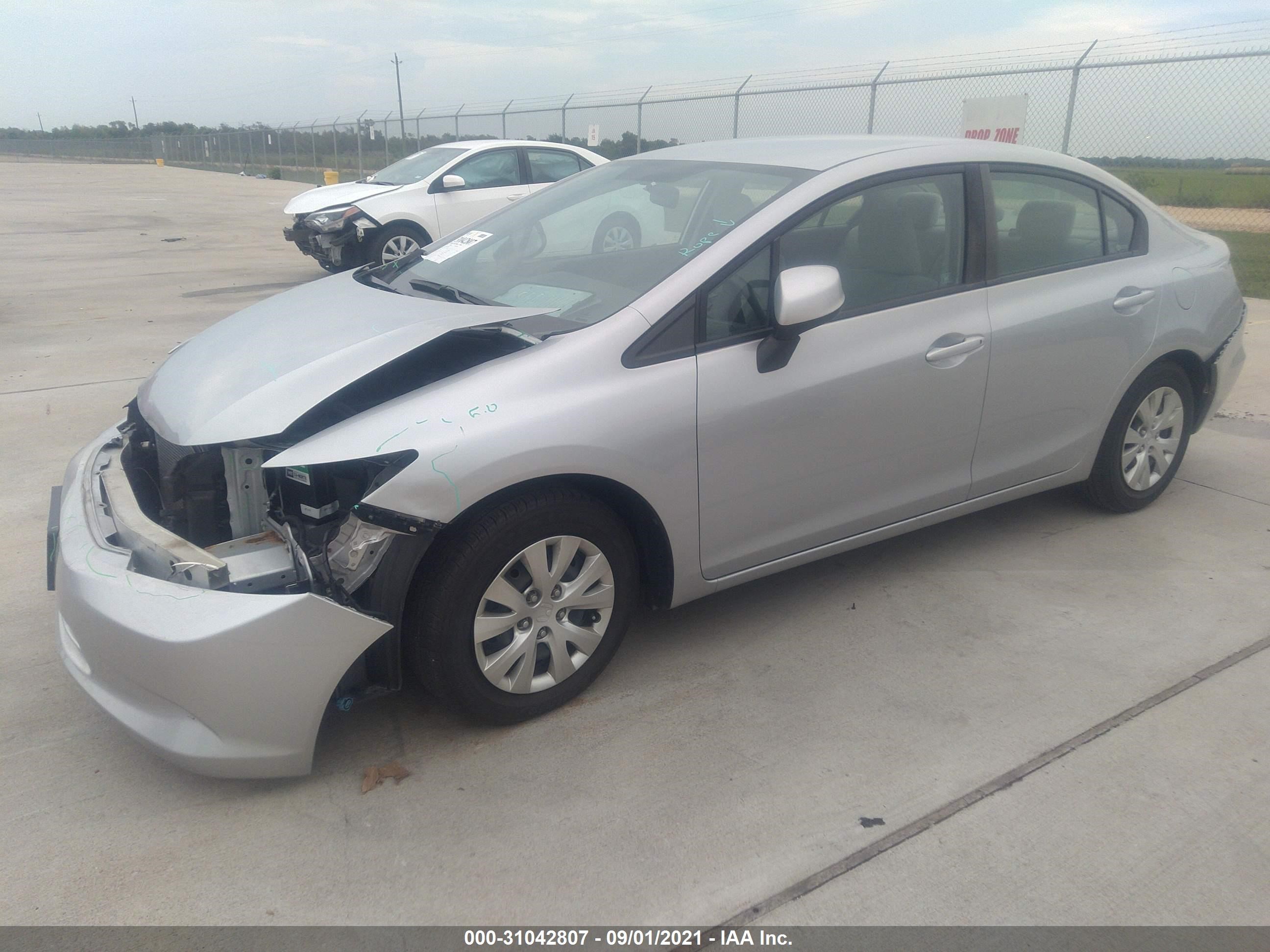 Photo 1 VIN: 19XFB2F52CE073756 - HONDA CIVIC 