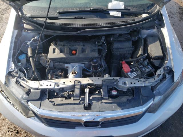 Photo 6 VIN: 19XFB2F52CE094915 - HONDA CIVIC LX 