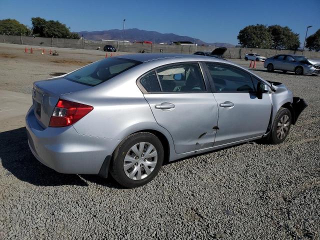 Photo 2 VIN: 19XFB2F52CE304039 - HONDA CIVIC LX 