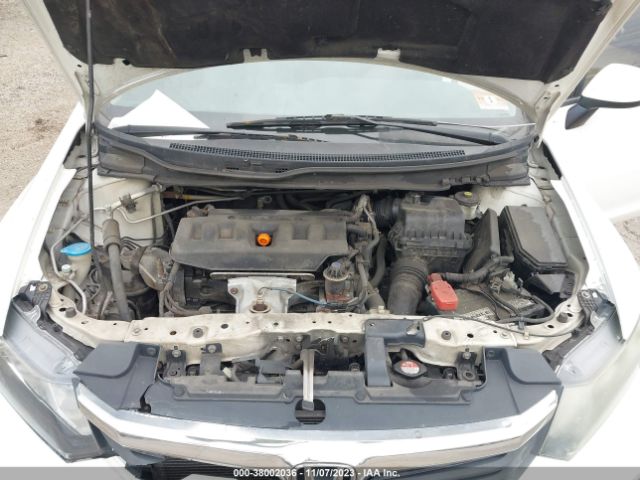 Photo 9 VIN: 19XFB2F52CE343732 - HONDA CIVIC 