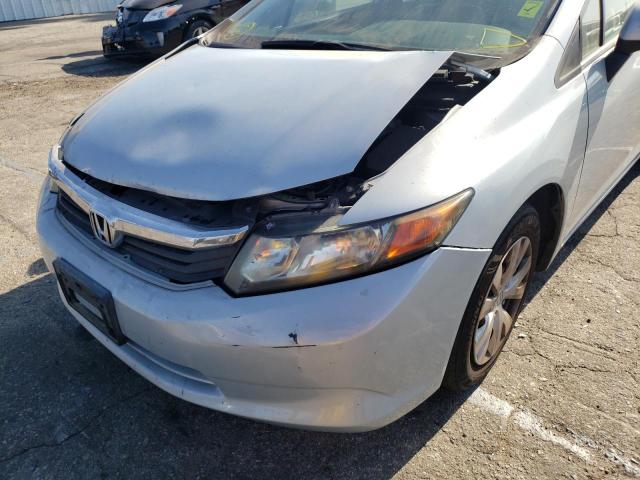 Photo 8 VIN: 19XFB2F52CE375869 - HONDA CIVIC LX 