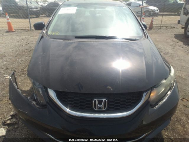 Photo 9 VIN: 19XFB2F52EE025631 - HONDA CIVIC SEDAN 