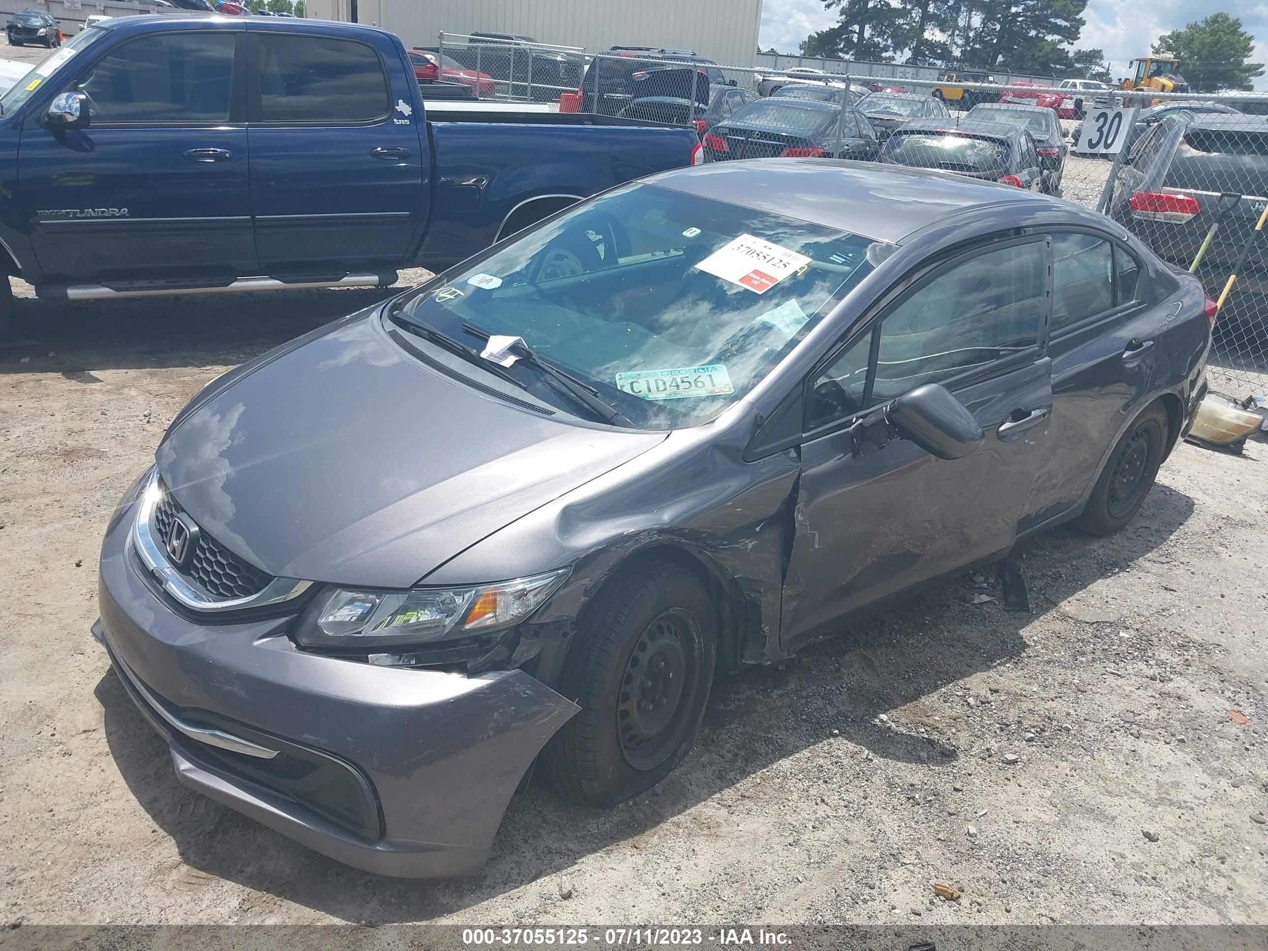 Photo 1 VIN: 19XFB2F52EE217292 - HONDA CIVIC 