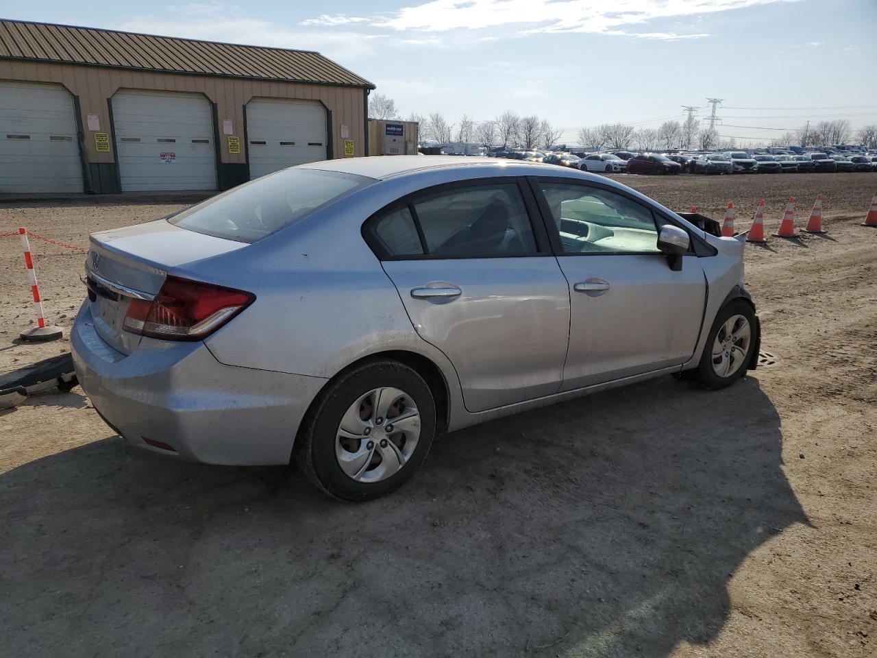 Photo 2 VIN: 19XFB2F52FE017885 - HONDA CIVIC 