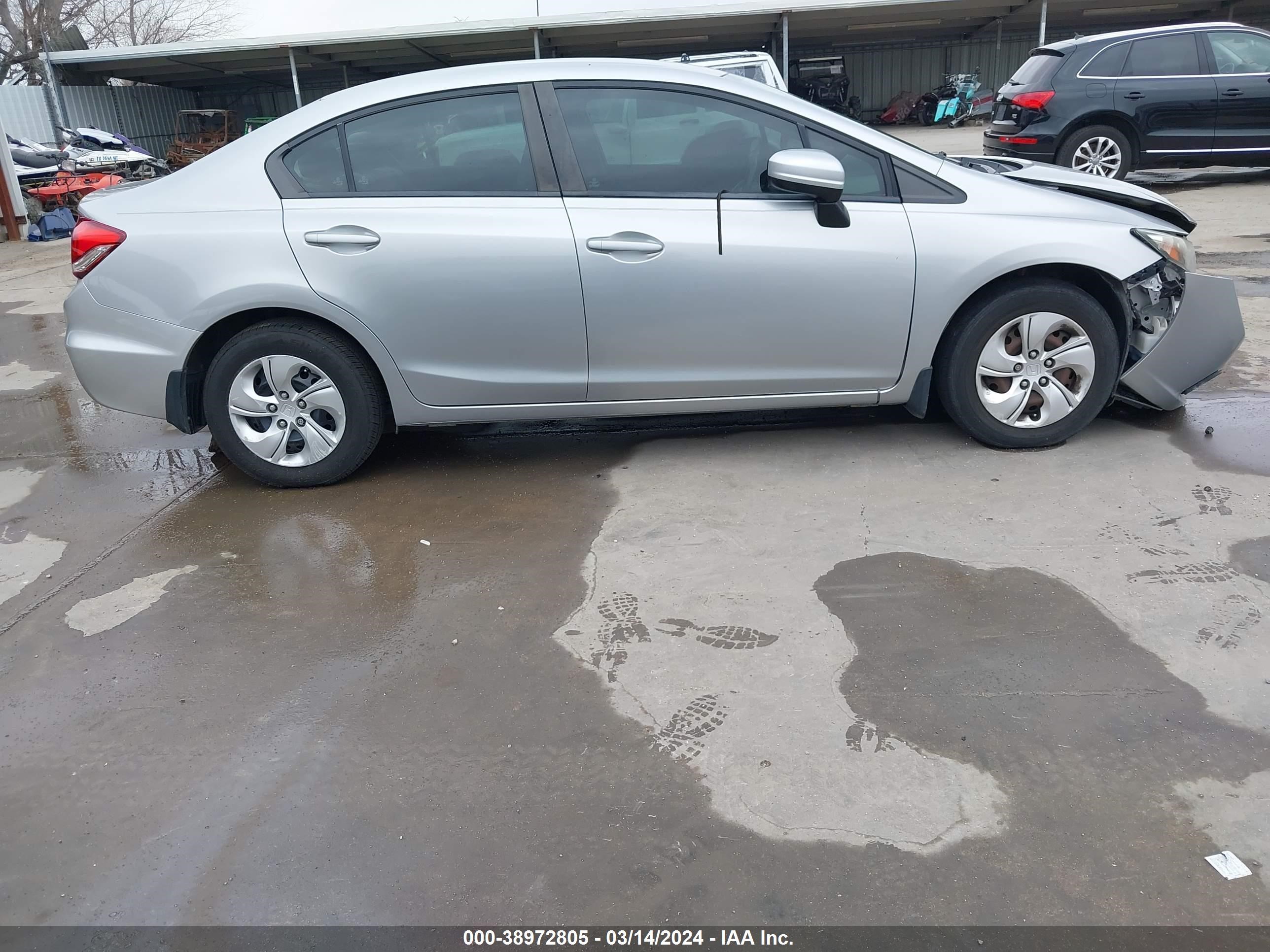 Photo 12 VIN: 19XFB2F52FE076144 - HONDA CIVIC 