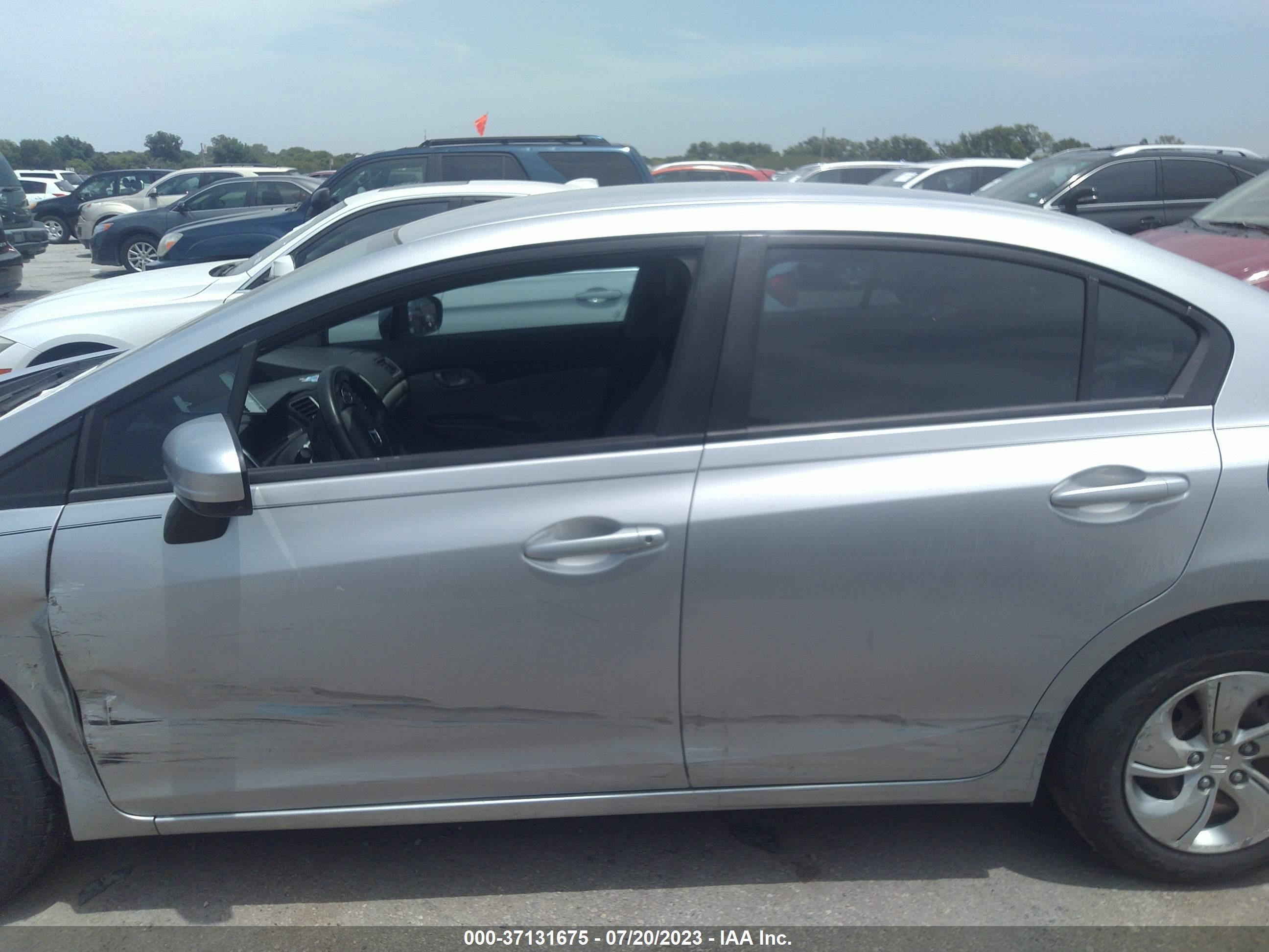 Photo 13 VIN: 19XFB2F52FE084518 - HONDA CIVIC 