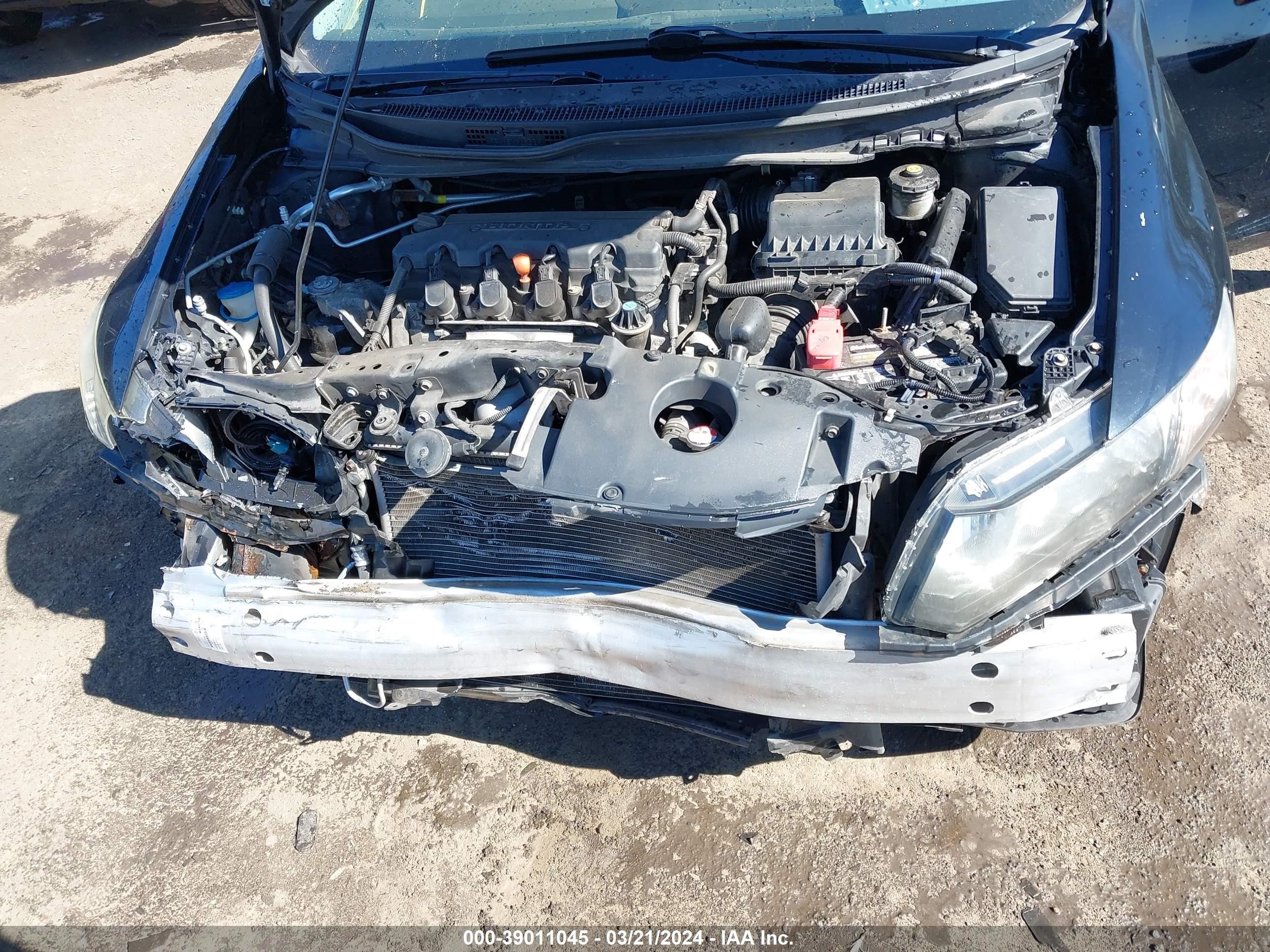 Photo 9 VIN: 19XFB2F52FE222056 - HONDA CIVIC 