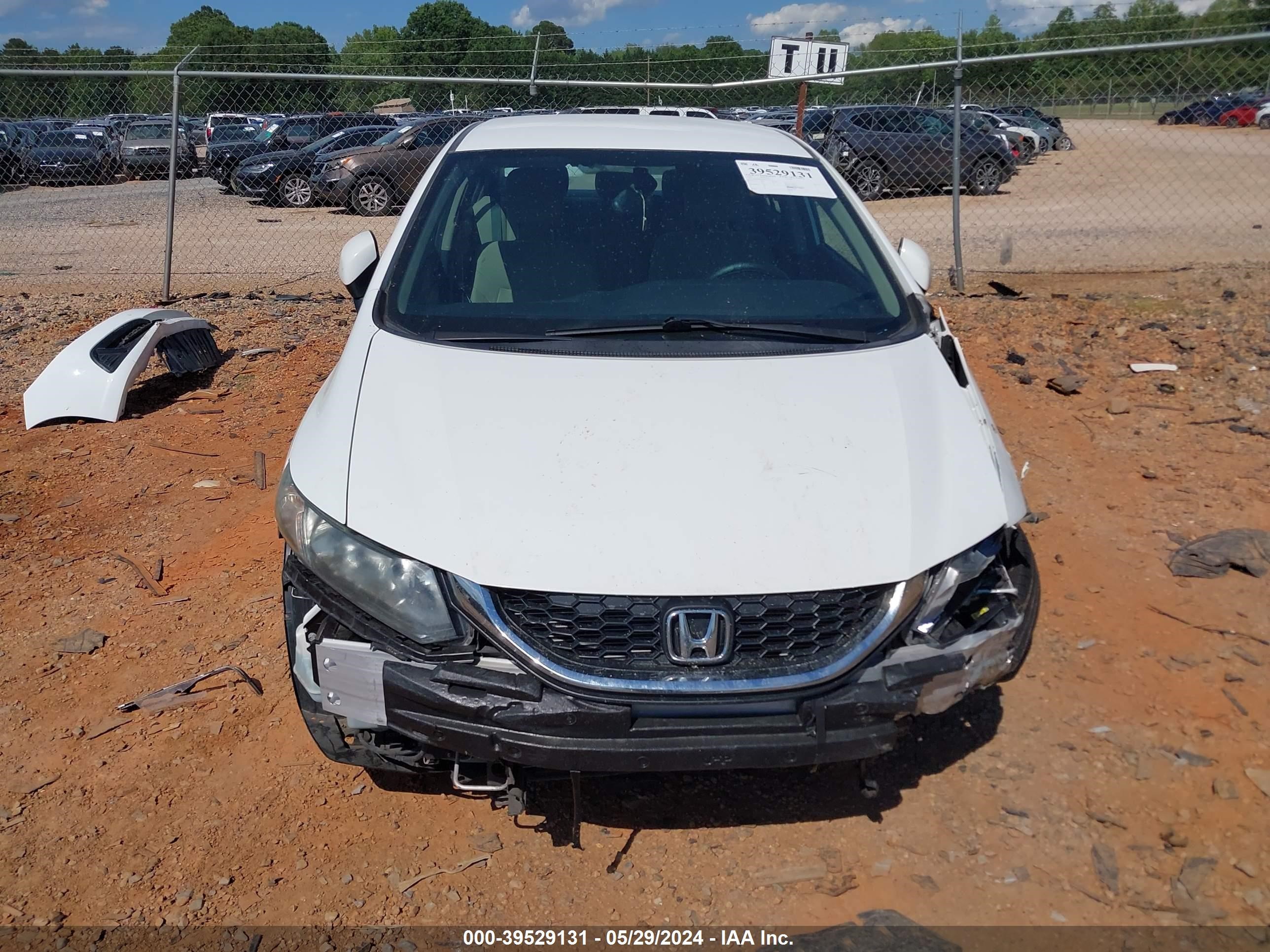 Photo 12 VIN: 19XFB2F53DE023417 - HONDA CIVIC 