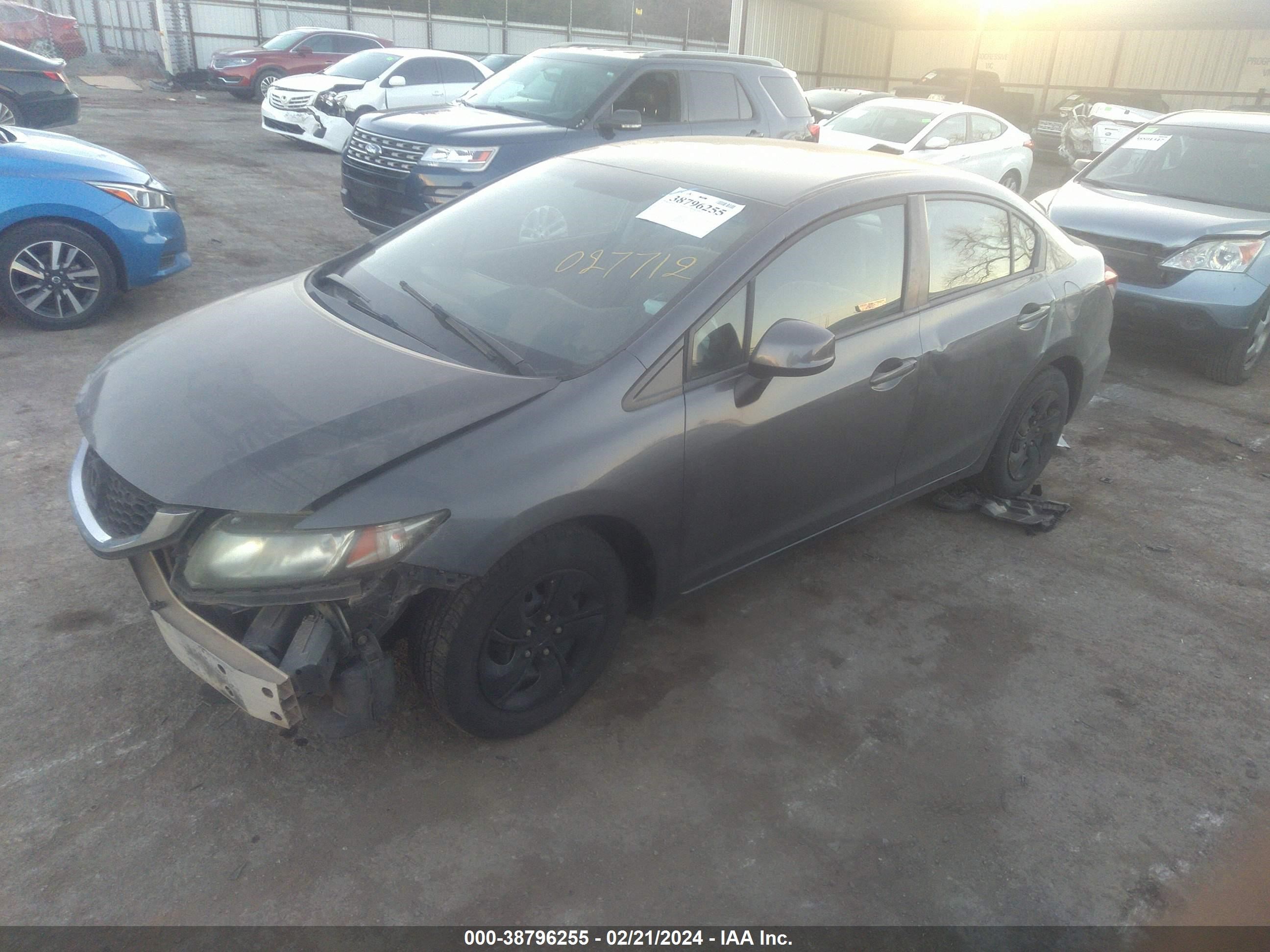 Photo 1 VIN: 19XFB2F53DE027712 - HONDA CIVIC 