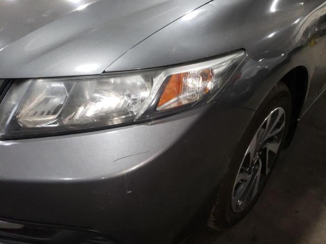 Photo 8 VIN: 19XFB2F53DE242989 - HONDA CIVIC LX 