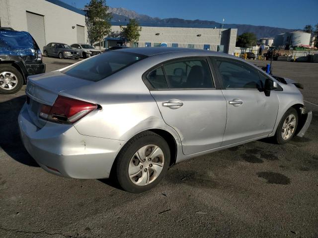 Photo 2 VIN: 19XFB2F53DE269786 - HONDA CIVIC 