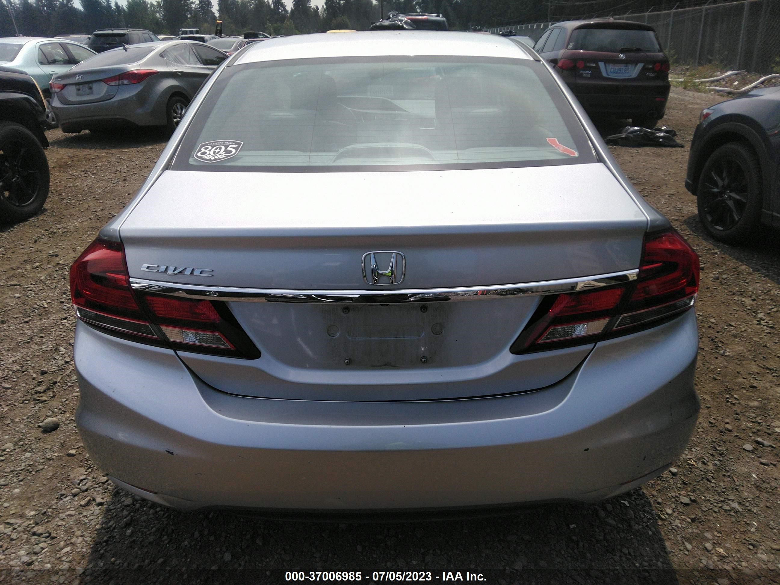 Photo 15 VIN: 19XFB2F53DE273322 - HONDA CIVIC 