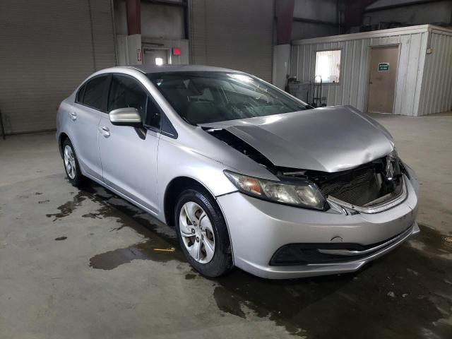 Photo 3 VIN: 19XFB2F53FE009228 - HONDA CIVIC LX 