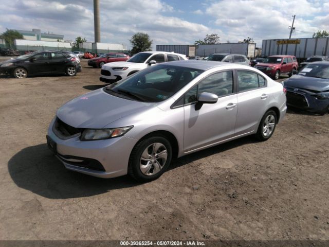 Photo 5 VIN: 19XFB2F53FE220851 - HONDA CIVIC 