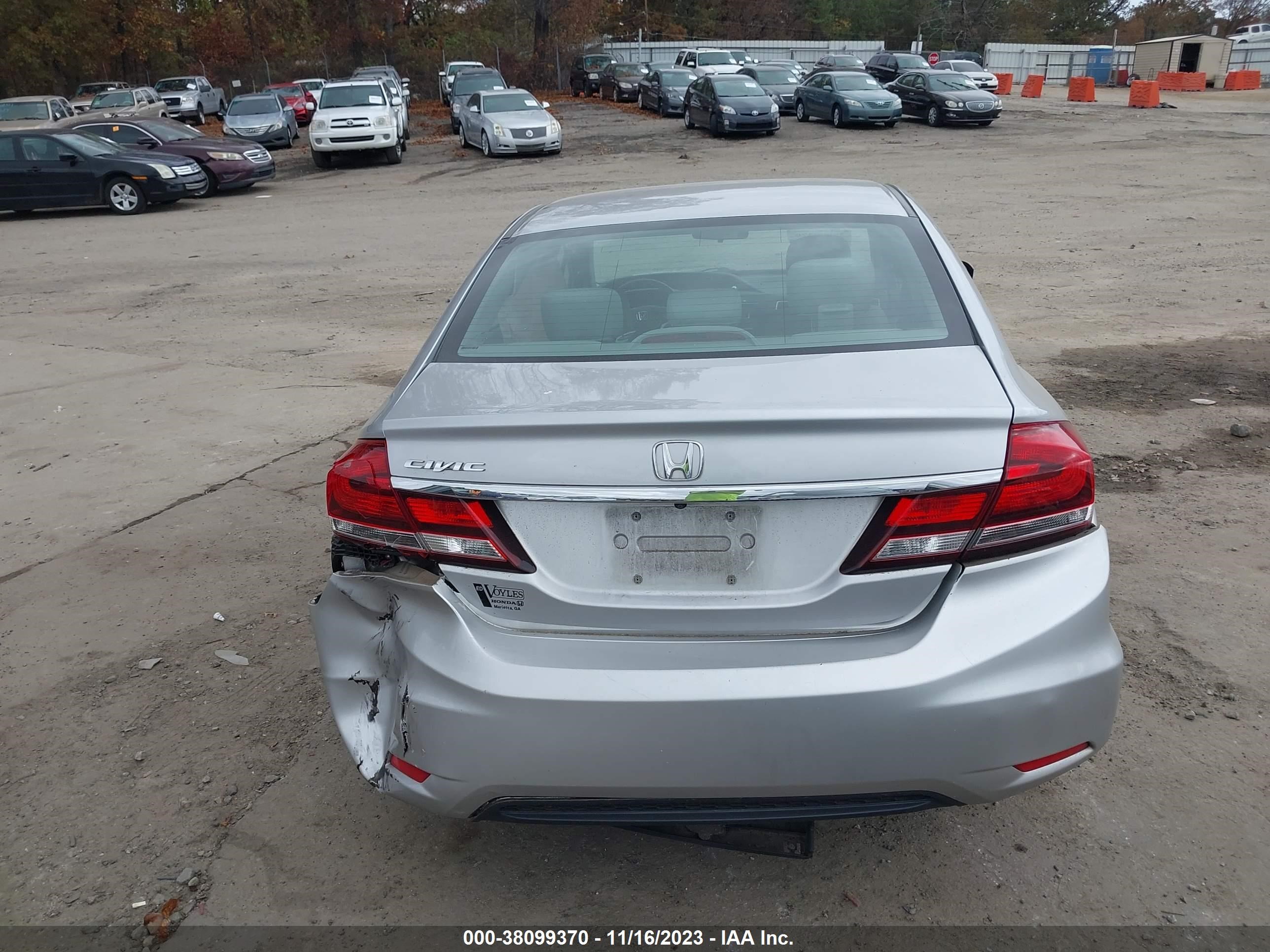 Photo 15 VIN: 19XFB2F53FE275557 - HONDA CIVIC 